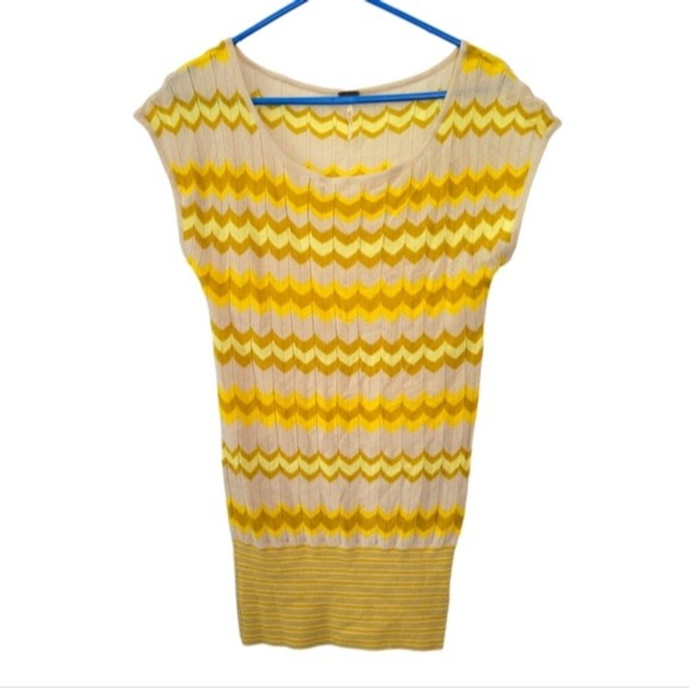 Free People Retro Wool Yellow Gold Sleeveless Chevron Sweater Size XS